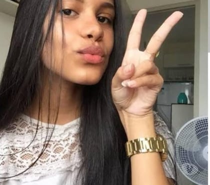 Acompanhantes - Fotos para Sarinha novinha mostro meu rosto para vc vir mais confiante