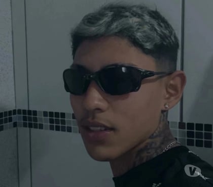 Homem procura Mulher - Fotos para Sou um homem muito decidido