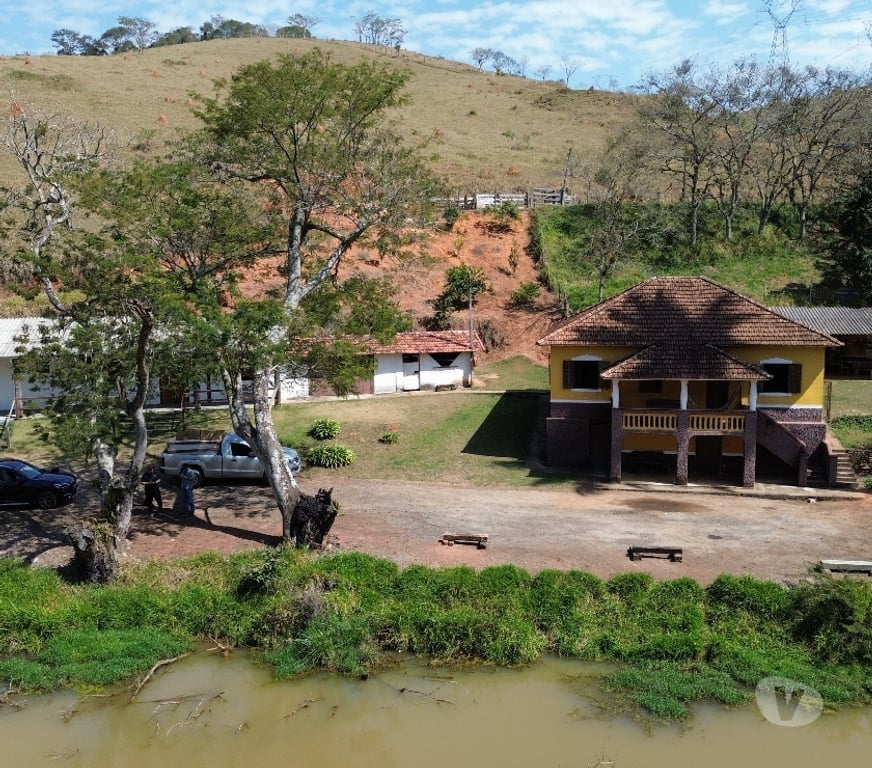 Fazendas - Sitios à venda Jambeiro SP - images_alt_text Sítio Beira da Rodovia Tamoios