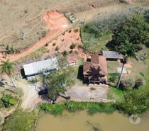 Sítio Beira da Rodovia Tamoios