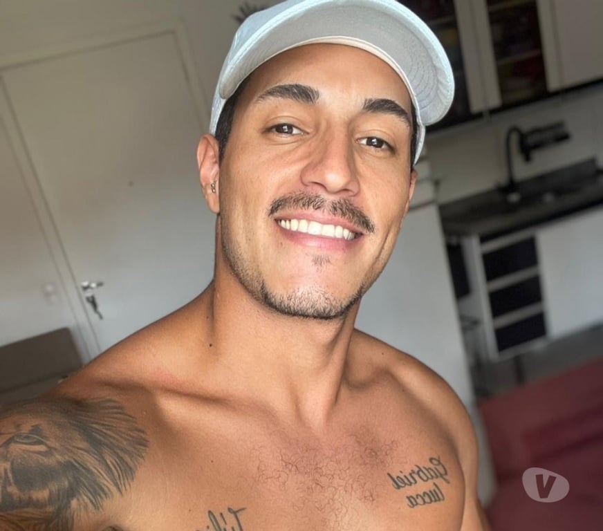 Acompanhantes masculinos Sao Paulo SP Bela Vista - Fotos para Thiago , hétero , e bem dotado !