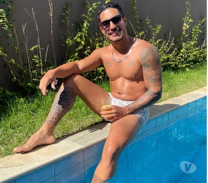 Acompanhantes masculinos Bela Vista Sao Paulo SP - Fotos para Thiago , hétero , e bem dotado !