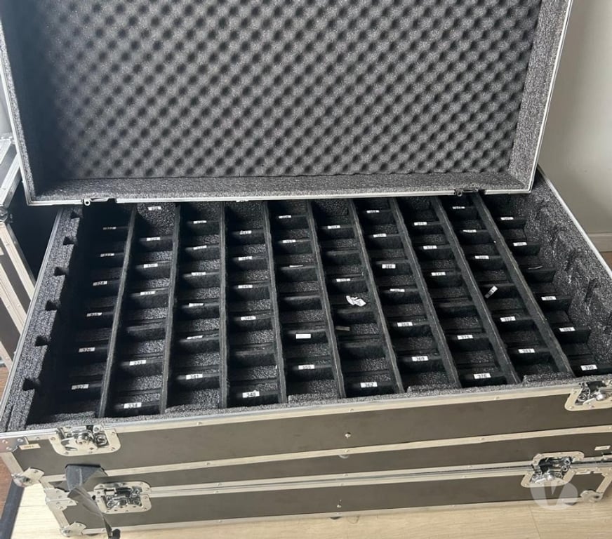 Diversos Curitiba PR Boa Vista, Curitiba - Fotos para 2 Cases de Transporte Profissionais