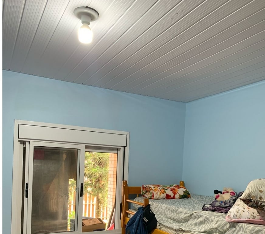 Apartamentos a venda Sapucaia do Sul RS - Fotos para Casa de Esquina amplo Pátio com ponto para Comércio