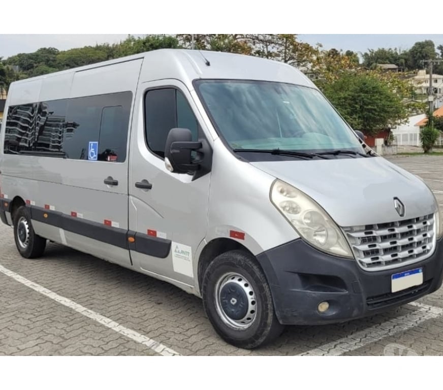  Ônibus Usados Curitiba PR Cidade Industrial de Curitiba - Fotos para Van Renault Master Executiva ano 2015 cód.9918