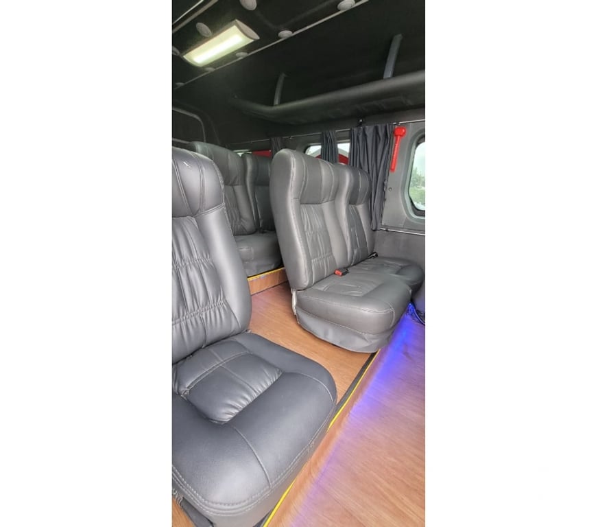  Ônibus Usados Curitiba PR Cidade Industrial de Curitiba - Fotos para Van Renault Master Executiva ano 2015 cód.9918