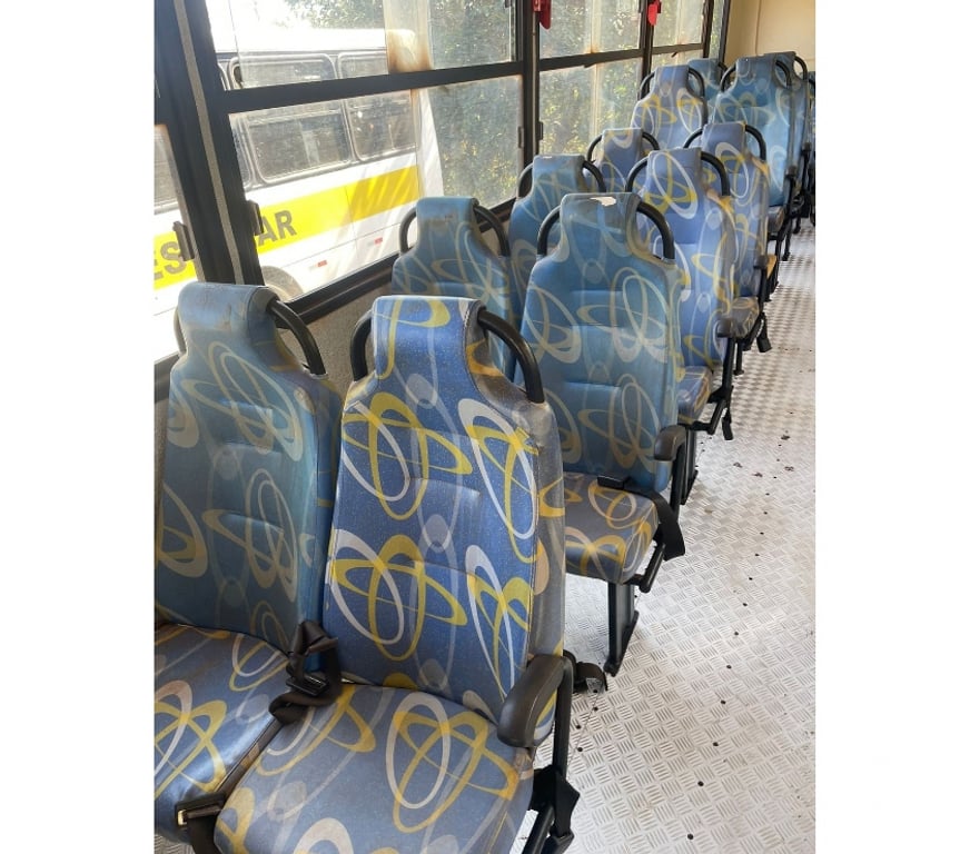  Ônibus Usados Curitiba PR Cidade Industrial de Curitiba - Fotos para Onibus Escolar Comil VW 15190 ano 2013 cód.9919