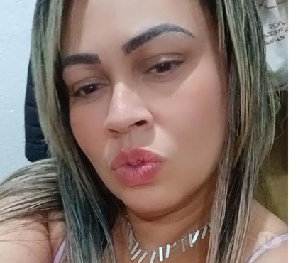 Acompanhantes - Fotos para Shelby chamada de video