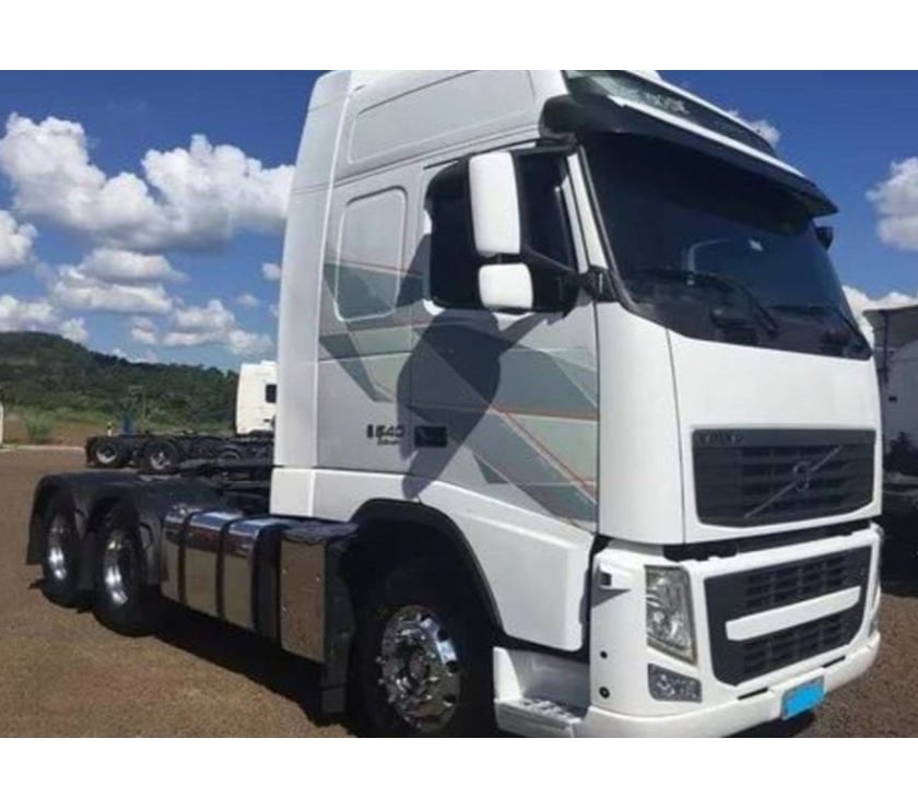 Caminhão usado - images_alt_text CAMINHÃO VOLVO FH440