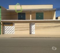 VENDA – Casa Com Três Quartos no Centro de Nova Iguaçu.