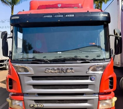  Caminhão Usado - images_alt_text Caminhão Scania P340