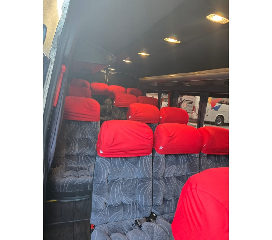  Ônibus Usados Curitiba PR Cidade Industrial de Curitiba - Fotos para Van Executiva Sprinter 416-CDi ano 2022 cód.9963