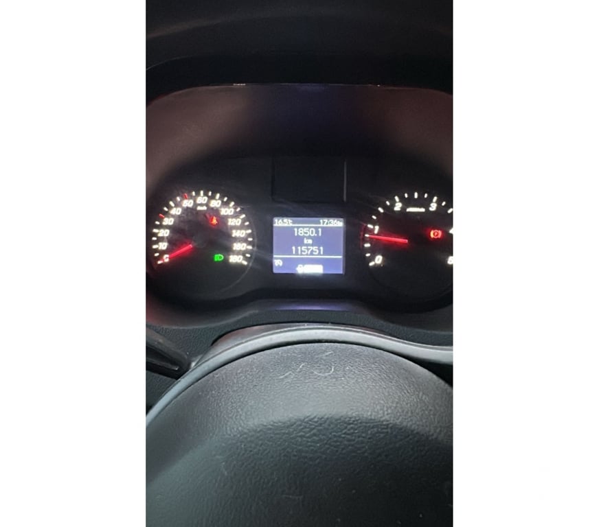  Ônibus Usados Curitiba PR Cidade Industrial de Curitiba - Fotos para Van Sprinter Executiva 416-CDi ano 2022 cód.9924