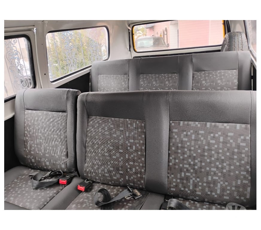 Seminovos Grande Sao Paulo SP Santo André - Fotos para Volkswagen Kombi STD 9 Lugares - 105.000km