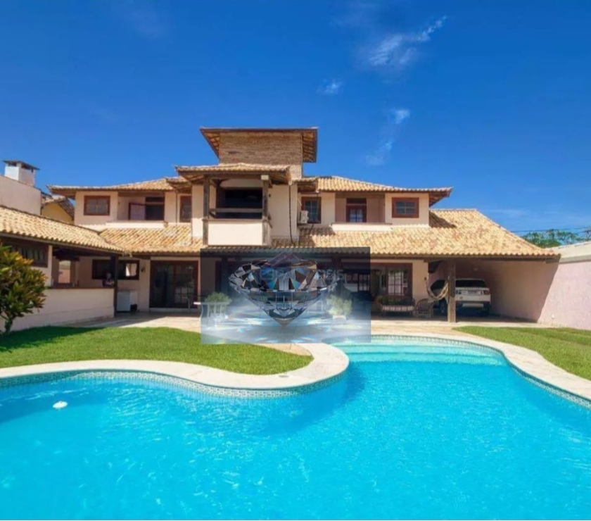 Apartamentos a venda - Fotos para Buzios - Casa triplex de 4 quartos com 478m2