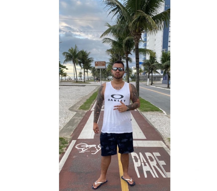 Acompanhantes masculinos Samambaia DF - Fotos para Motoboy macho Ativo