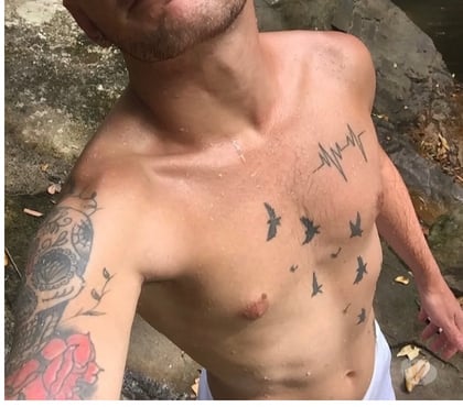 Garotos de programa Canasvieiras Florianopolis SC - Fotos para Novo com local 48992049674