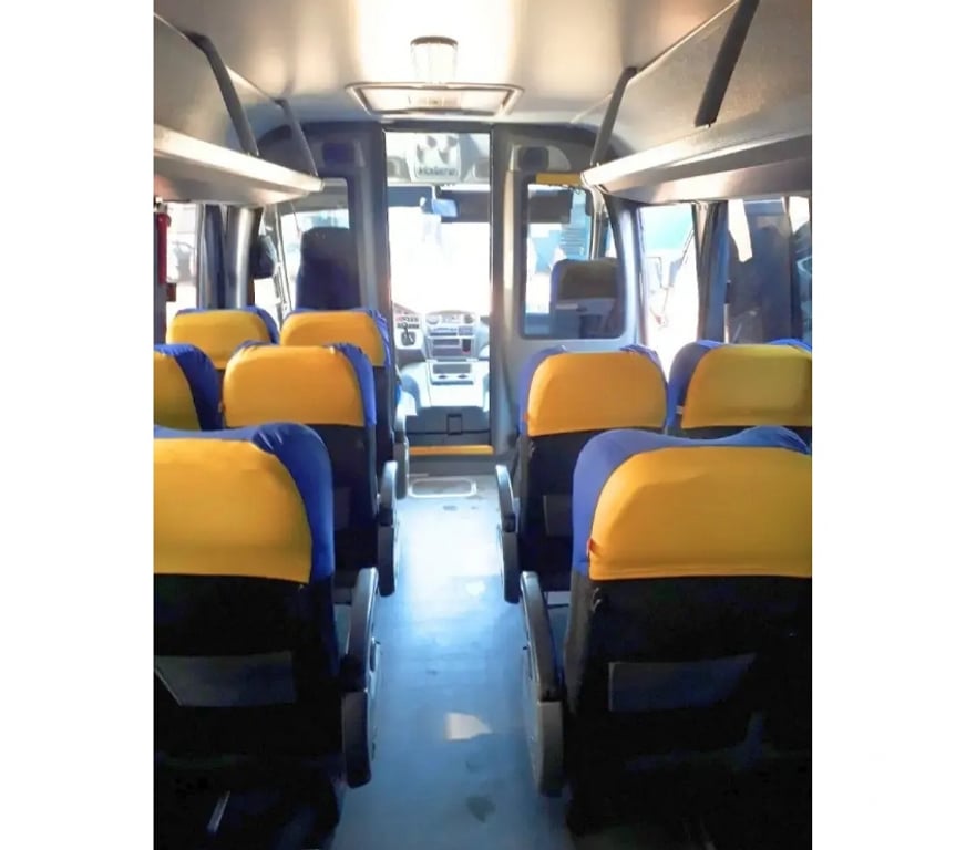  Ônibus Usados Curitiba PR Matriz - Fotos para AGRALE – VOLARE – 2017 – RF. 7160