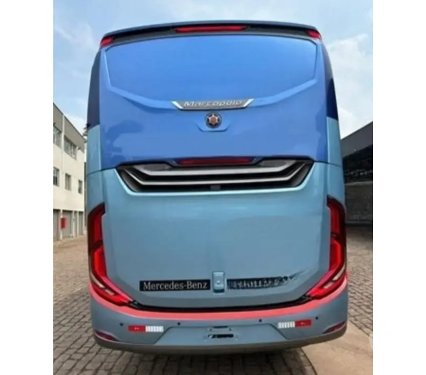  Ônibus Usados Curitiba PR Matriz - Fotos para M.BENZ – PARADISO – 2023 24 – RF. 7162