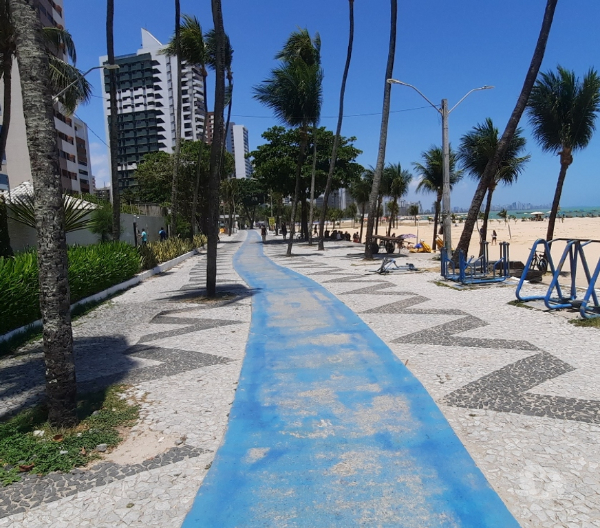 Apartamentos a venda Jaboatao dos Guararapes PE - Fotos para Vendo Apto na Beira Mar de Candeias. Edf Acauã. 107m2,