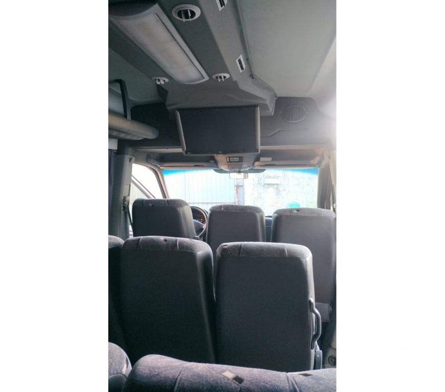  Ônibus Usados Curitiba PR Cidade Industrial de Curitiba - Fotos para Van Executiva Sprinter 415 ano 2016 18+1 cód.9937