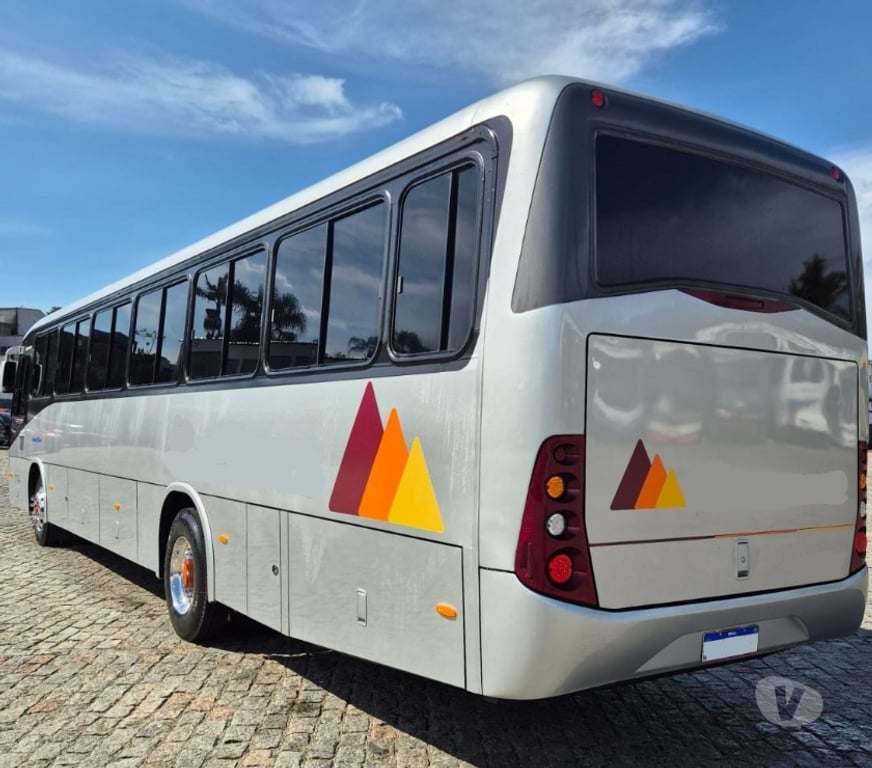  Ônibus Usados Curitiba PR Cidade Industrial de Curitiba - Fotos para Onibus Ideale Volvo B-270-F ano 2016 completo cód.9939