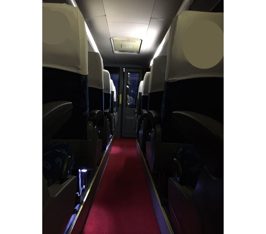  Ônibus Usados Curitiba PR Cidade Industrial de Curitiba - Fotos para Micro Onibus Senior VW 9150 ano 2012 cód.9942