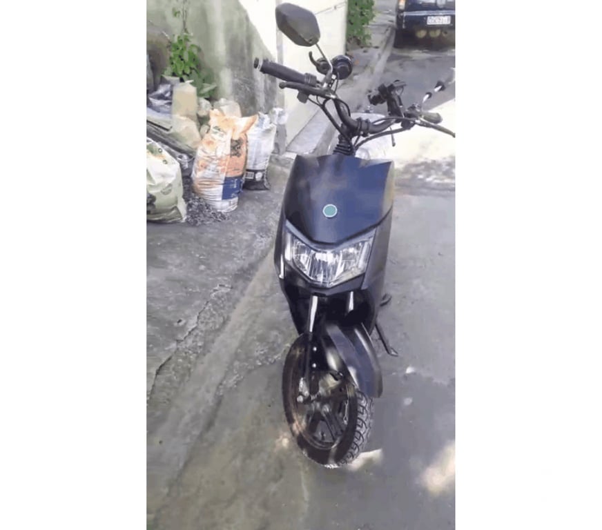 Motos a venda Rio de Janeiro RJ Bangu - Fotos para Moto Scooter Bicicleta Elétrica Juna