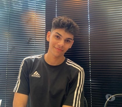 Homem procura homem - Fotos para Procuro conversa boa