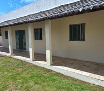 OPORTUNIDADE - Linda casa nascente na praia