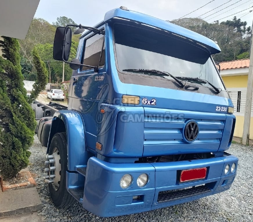 Caminhões usados Piedade SP - Fotos para VW 23220 2004 6X2