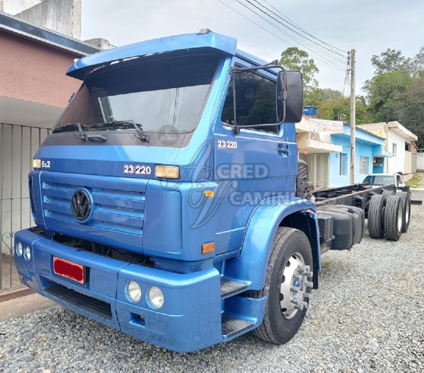 Caminhões usados Piedade SP - Fotos para VW 23220 2004 6X2