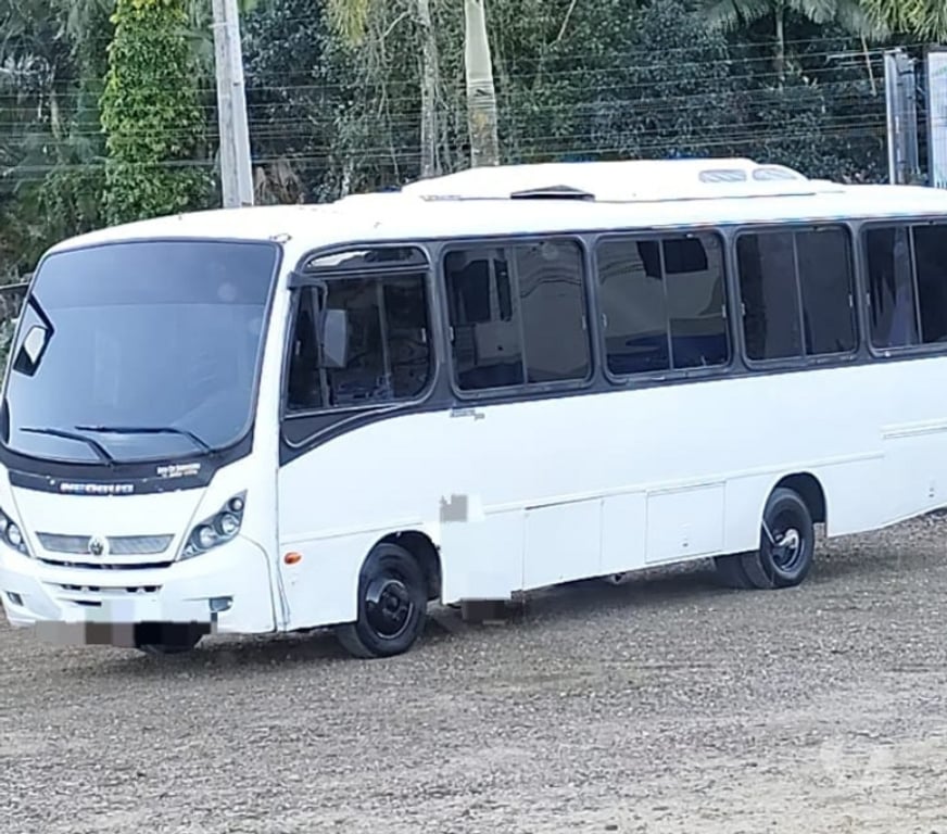 Ônibus Usados Curitiba PR Cidade Industrial de Curitiba - Fotos para Micro Onibus Neobus VW 9150 ano 2006 cód.9943