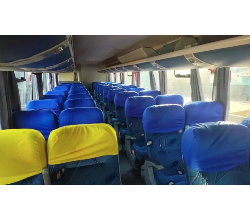  Ônibus Usados Curitiba PR Matriz - Fotos para M.BENZ – VIAGGIO – 2013 – RF. 7166