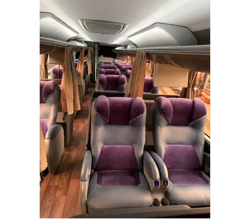  Ônibus Usados Curitiba PR Cidade Industrial de Curitiba - Fotos para Onibus LD New G-7 Volvo B-420 Leito total ano 2016 cód.9945