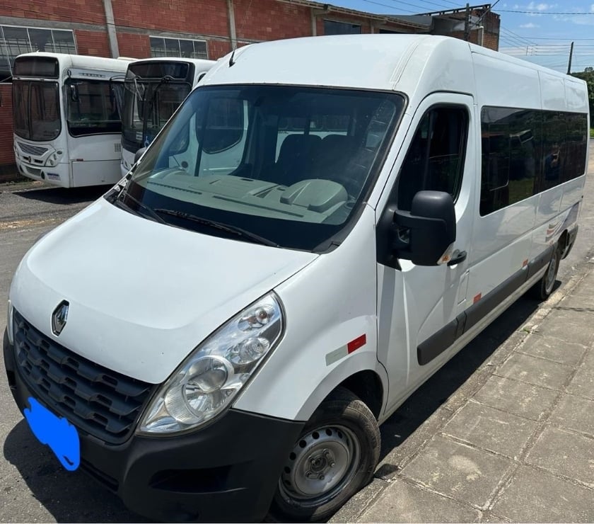 Ônibus usados Cidade Industrial de Curitiba Curitiba PR - Fotos para Van Renault Master Executiva ano 2014 cód.9947