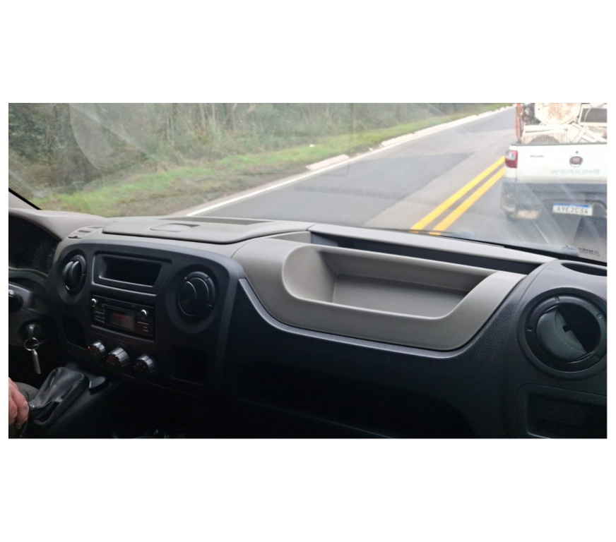  Ônibus Usados Curitiba PR Cidade Industrial de Curitiba - Fotos para Van Renault Master C Ar ano 2014 cód.9948