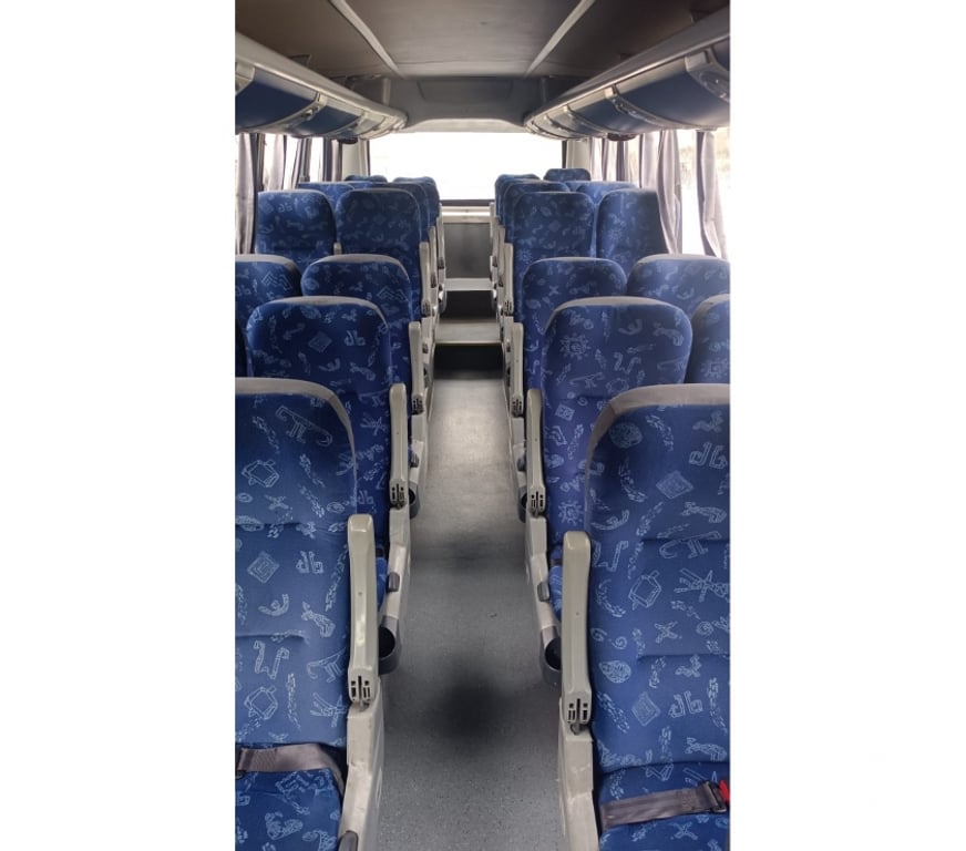  Ônibus Usados Curitiba PR Cidade Industrial de Curitiba - Fotos para Micro Onibus Volare DW-9 M.benz C Ar ano 2015 cód.9952