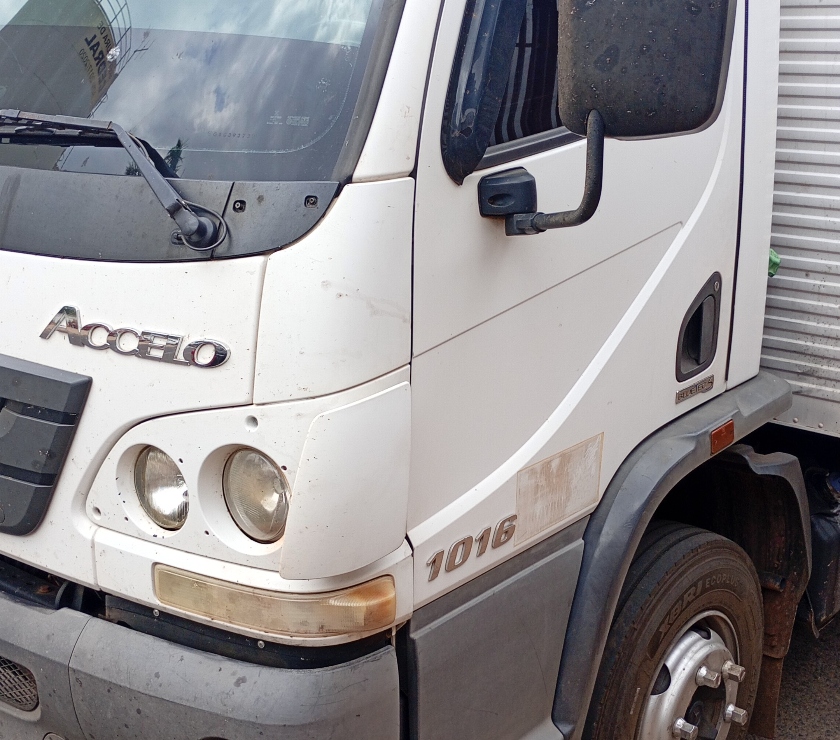 Caminhões usados Bady Bassitt SP - Fotos para VENDO MB ACCELO 1016 ANO 2016