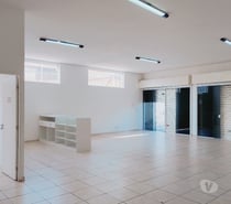 Ponto Comercial em Avenida Movimentada no Jardim Colonial