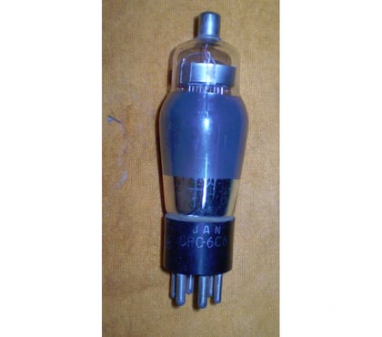 Colecionadores Porto Alegre Sul Porto Alegre RS - Fotos para Coleção - Válvula eletrônica antiga tipo 6C6.- Cód. 177