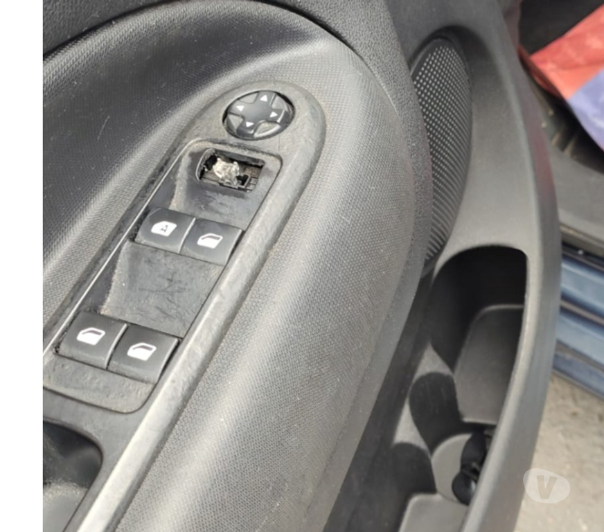 Seminovos Sao Jose dos Campos SP - Fotos para CITROËN C3 PICASSO 1.6 AUTOMÁTICO 2013