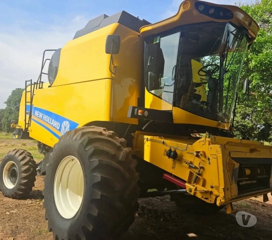 Maquinária agrícola Sertanopolis PR - Fotos para VENDO MAQUINHA NH TC5.90 2021