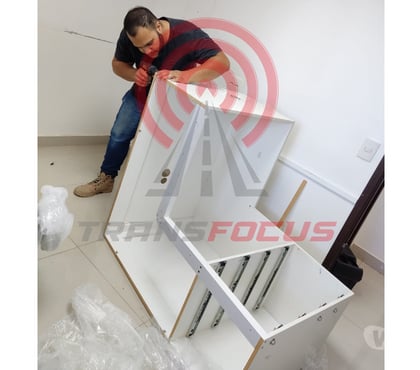 Mudanças - Frete Setor Comercial Sul Brasilia DF - Fotos para Mudança Comercial Caminhão Baú c ajudante e montador