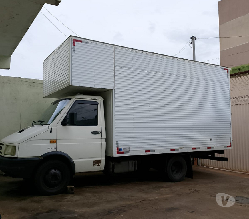 Mudanças - Frete Cruzeiro DF - Fotos para Caminhão baú para mudanças com ajudante e montador
