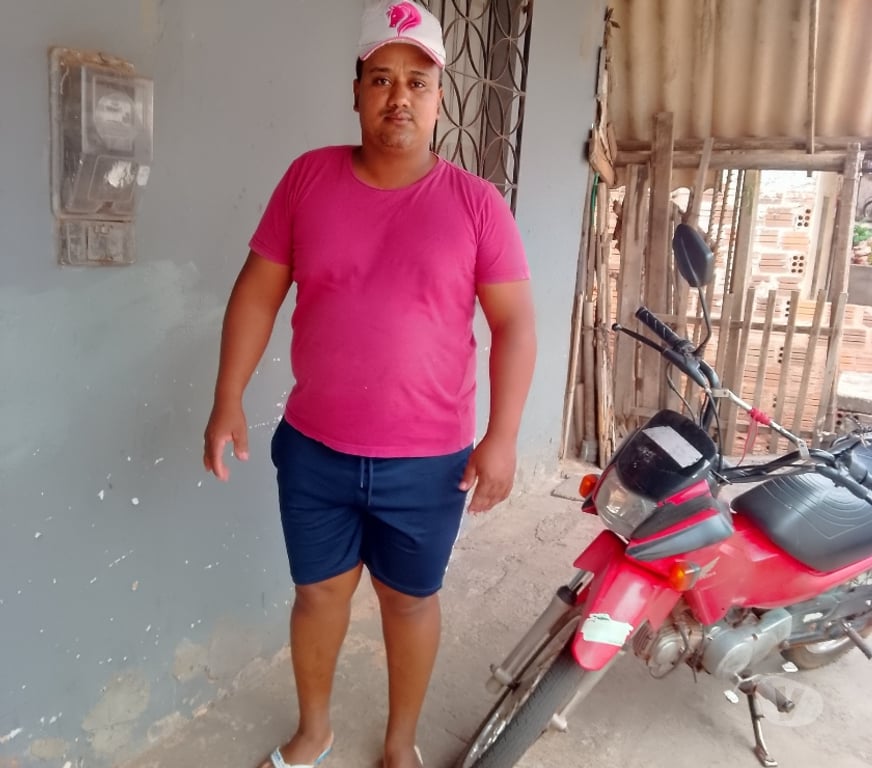 Homem procura Mulher Cajazeiras do Piaui PI - Fotos para Sou Roberto sou solteiro simples honesto e trabalhador