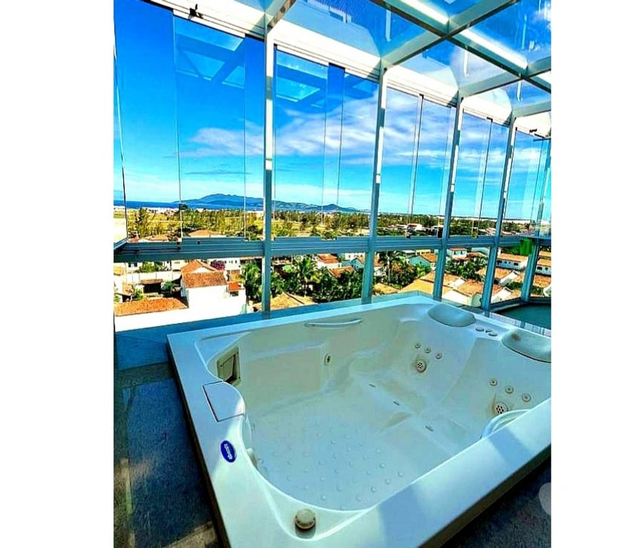 Apartamentos a venda Cabo Frio RJ - Fotos para Cobertura Triplex 4 Quartos 2 Suítes Master Closet