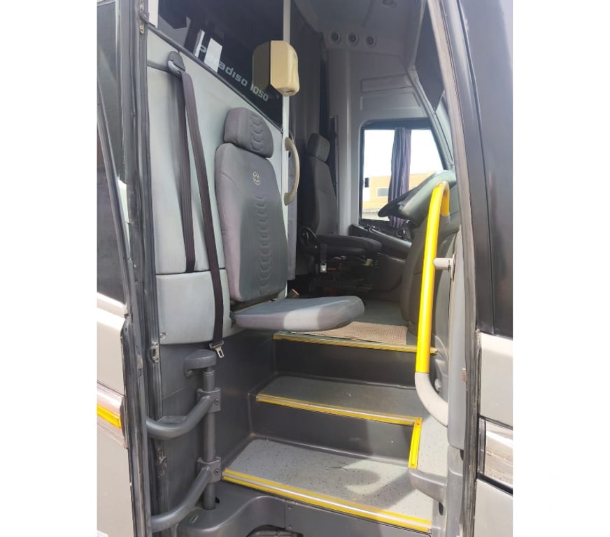  Ônibus Usados Curitiba PR Cidade Industrial de Curitiba - Fotos para Onibus Paradiso 1050 G-7 Volvo B-11R.ano 2013 cód.9956