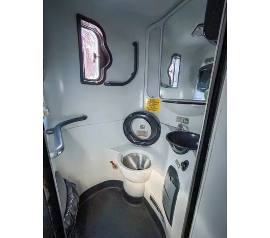  Ônibus Usados Curitiba PR Matriz - Fotos para M.BENZ – PARADISO – 2009 – RF. 7169