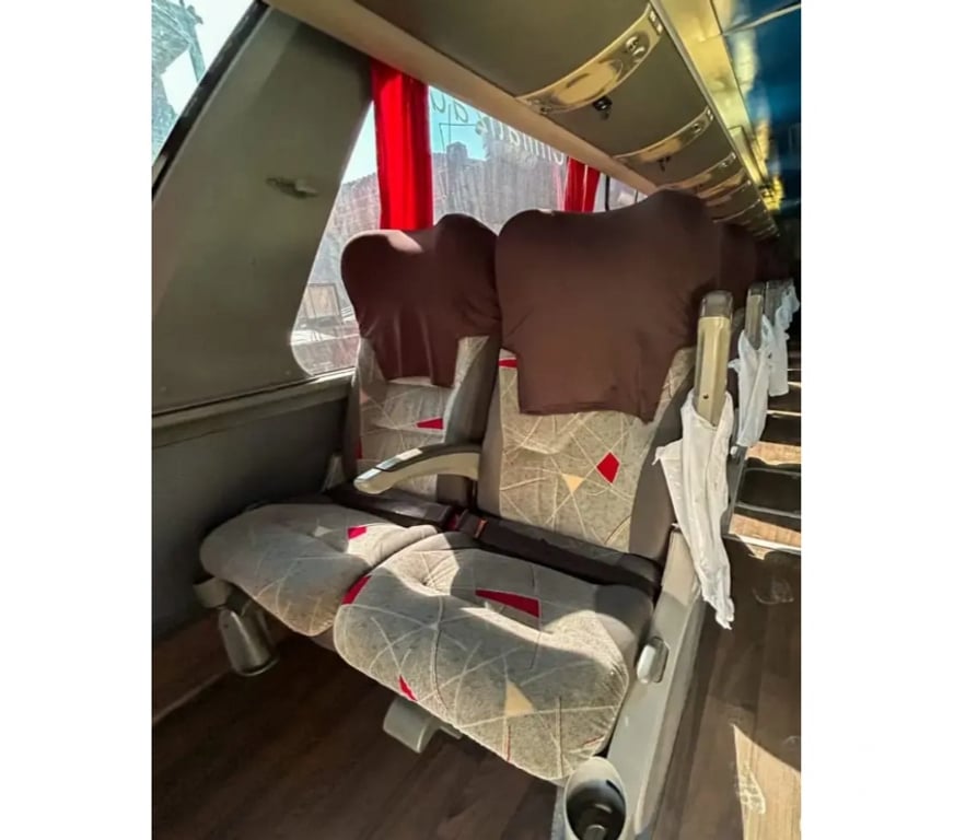  Ônibus Usados Curitiba PR Matriz - Fotos para M.BENZ – PARADISO – 2009 – RF. 7169